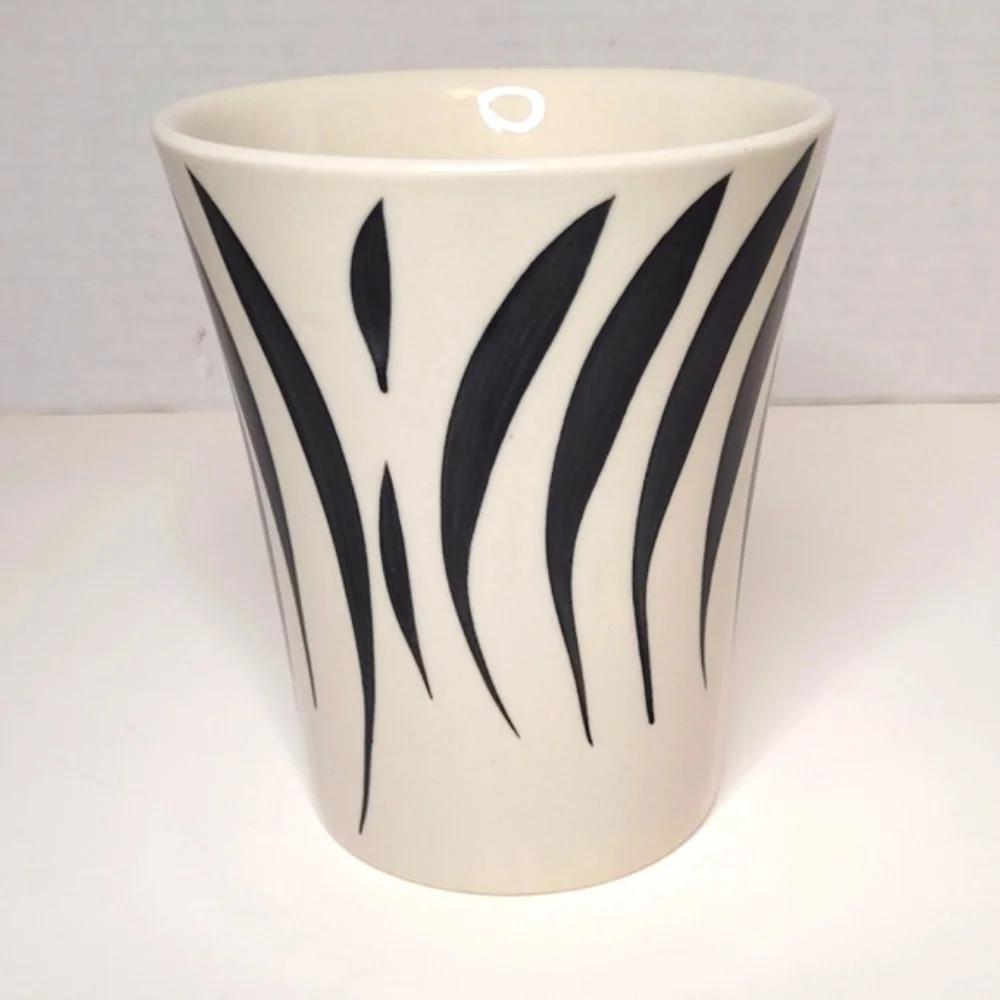 Zebra 3D Mug Pier 1 NWOT
